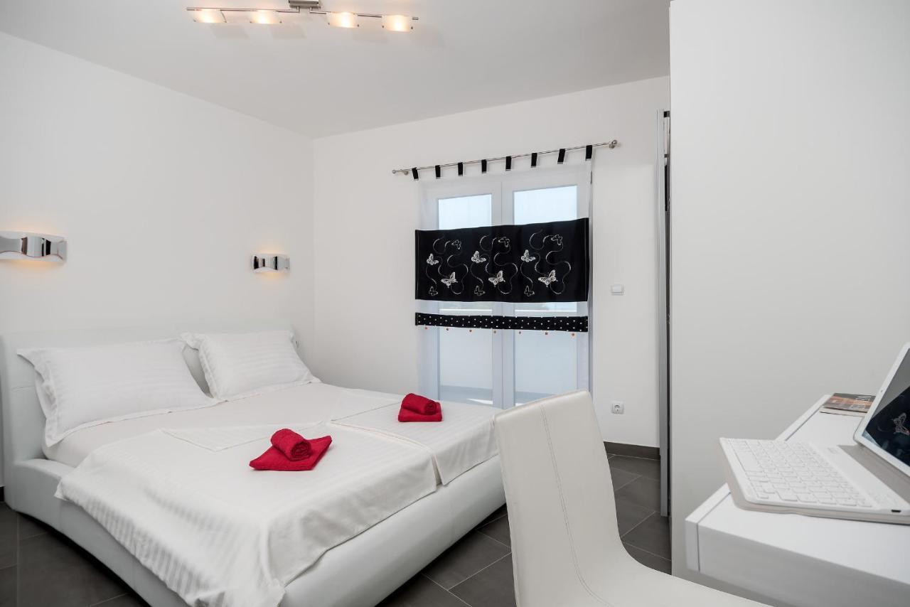 Sunny Biokovo Apartments Baska Voda Ngoại thất bức ảnh