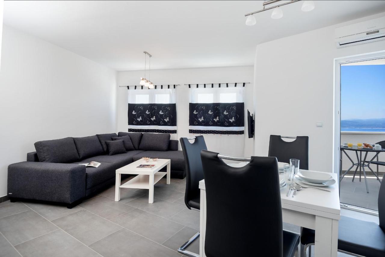 Sunny Biokovo Apartments Baska Voda Ngoại thất bức ảnh