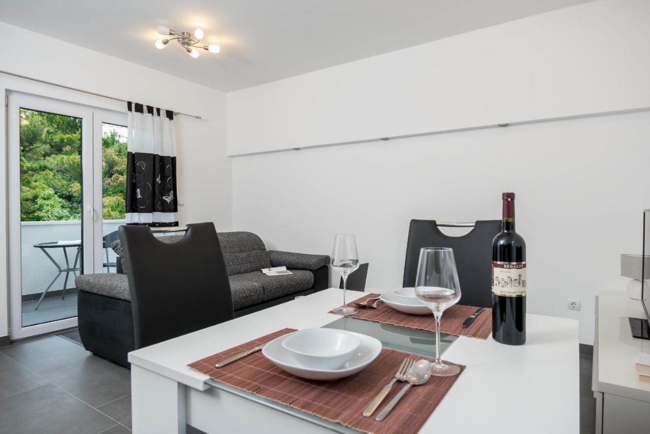 Sunny Biokovo Apartments Baska Voda Ngoại thất bức ảnh